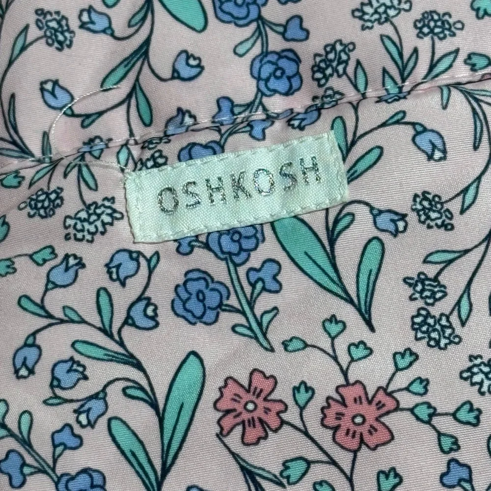 OshKosh B'gosh Baby Girl Pink Floral Snowsuit Size 6-9 Months